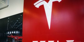 Тайную сделку компании Tesla рассекретили