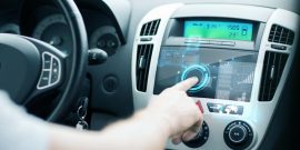 Исследования учёных: прослушивание рок-музыки за рулём приводит к аварии
