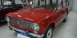 Советская версия Fiat 124 Familiare — ВАЗ-2102